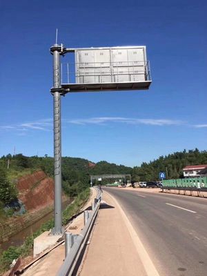 怎样把握道路标线中相关标识标牌的相关知识点呢!请看:
